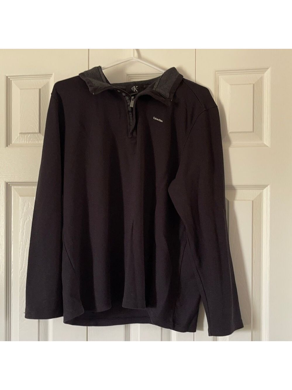 Calvin Klein Mens Shirt Size L🔥🔥